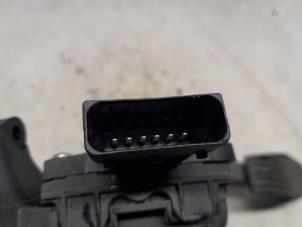 Gaspedalposition Sensor van een Fiat Tipo (356S) 1.4 16V 2016