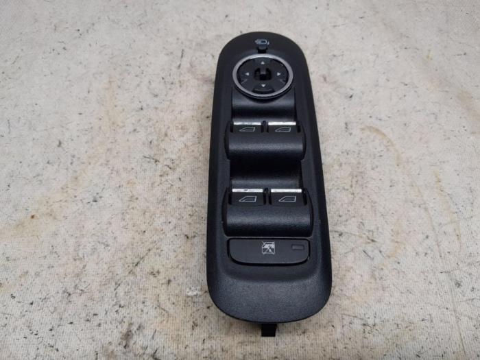 Usados Interruptor de ventanilla eléctrica Ford Mondeo IV Wagon 2.3 16V Precio € 36,75 Norma de margen ofrecido por Reclycar De Boer BV