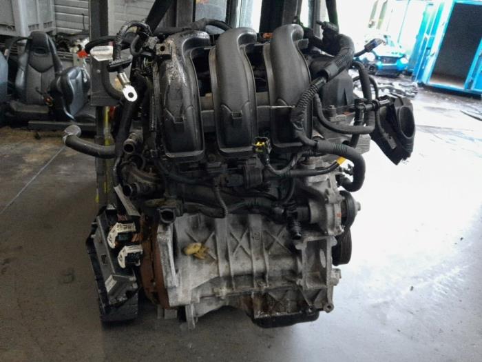 Używane Silnik Peugeot 208 I (CA/CC/CK/CL) 1.2 Vti 12V PureTech 82 Cena € 1.575,00 Procedura marży oferowane przez Reclycar De Boer BV
