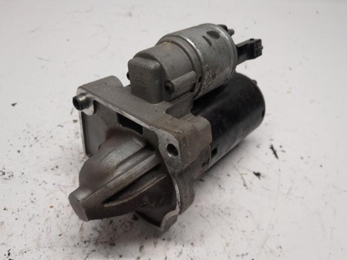Begagnade Startmotor Citroen C3 (SX/SW) 1.2 12V e-THP PureTech 110 Pris € 36,75 Marginaltabell erbjuds av Reclycar De Boer BV