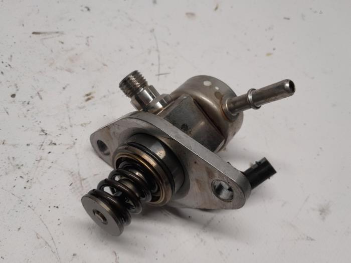 Begagnade Högtryckspump Citroen C3 (SX/SW) 1.2 12V e-THP PureTech 110 Pris € 210,00 Marginaltabell erbjuds av Reclycar De Boer BV