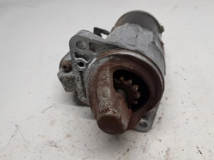 Begagnade Startmotor Renault Twingo III (AH) 1.0 SCe 75 12V Pris € 26,25 Marginaltabell erbjuds av Reclycar De Boer BV