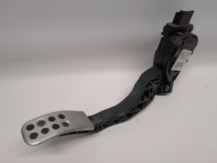 Begagnade Gaspedalsensor Peugeot 208 I (CA/CC/CK/CL) 1.6 16V GTI Pris € 26,25 Marginaltabell erbjuds av Reclycar De Boer BV