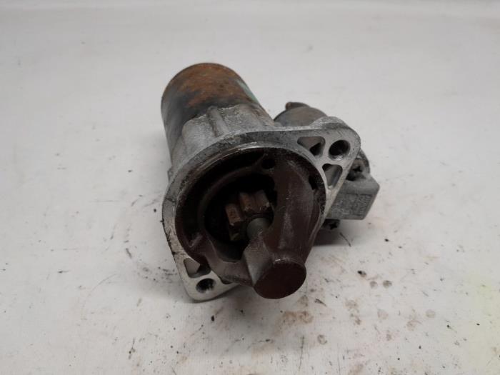 Begagnade Startmotor Kia Picanto (TA) 1.2 16V Pris € 26,25 Marginaltabell erbjuds av Reclycar De Boer BV