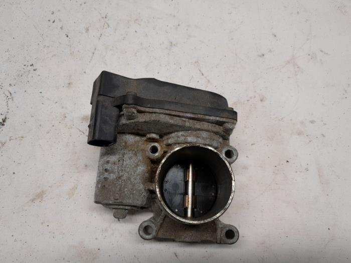 Begagnade Spjällhus Volkswagen Fox (5Z) 1.2 Pris € 26,25 Marginaltabell erbjuds av Reclycar De Boer BV
