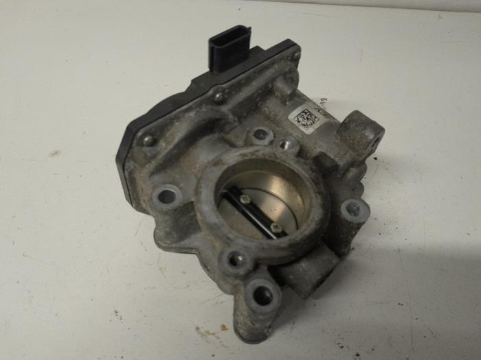 Gebrauchte Drosselklappengehäuse Renault Clio IV Estate/Grandtour (7R) 0.9 Energy TCE 12V Preis € 36,75 Margenregelung angeboten von Reclycar De Boer BV