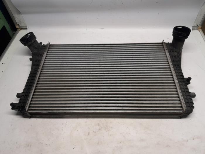 Used Intercooler Volkswagen Tiguan (5N1/2) 2.0 TDI 16V 4Motion Price € 26,25 Margin scheme offered by Reclycar De Boer BV