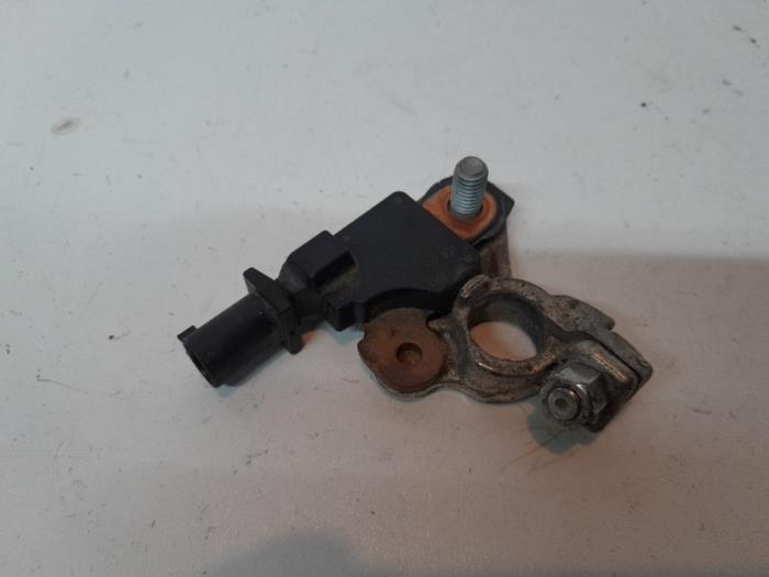 Begagnade Batterisensor Peugeot 3008 I (0U/HU) 2.0 HDiF 16V GT Pris € 51,45 Marginaltabell erbjuds av Reclycar De Boer BV