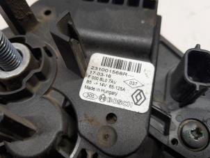 Dynamo van een Dacia Duster (HS) 1.6 SCe 115 16V 2017