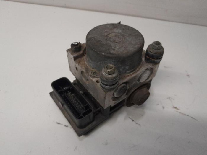 Begagnade ABS-pump Fiat 500 (312) 1.2 Pris € 37,80 Marginaltabell erbjuds av Reclycar De Boer BV