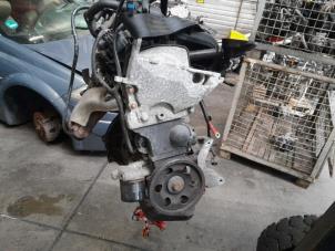 Motor van een Renault Twingo II (CN) 1.2 16V 2009