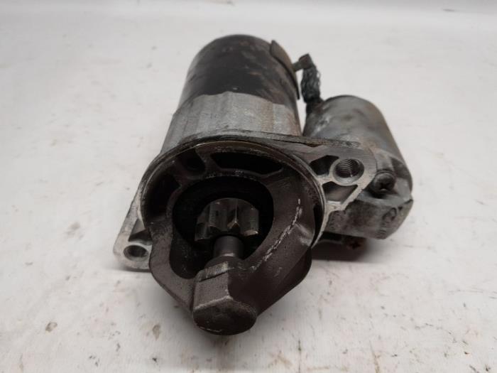 Begagnade Startmotor Kia Sportage (JE) 2.0 CVVT 16V 4x2 Pris € 31,50 Marginaltabell erbjuds av Reclycar De Boer BV