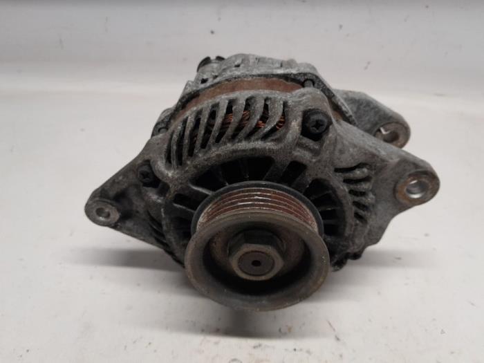 Begagnade Dynamo Mitsubishi Colt (Z2/Z3) 1.3 16V Pris € 36,75 Marginaltabell erbjuds av Reclycar De Boer BV
