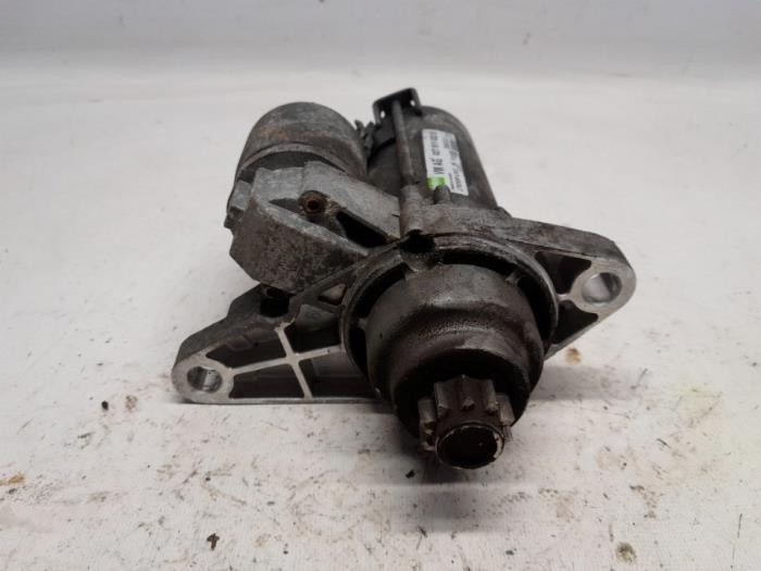 Begagnade Startmotor Volkswagen Polo V (6R) 1.2 12V BlueMotion Technology Pris € 26,25 Marginaltabell erbjuds av Reclycar De Boer BV