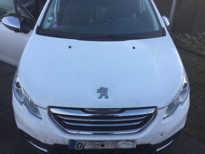 Używane Maska Peugeot 2008 Cena € 420,00 Procedura marży oferowane przez Reclycar De Boer BV