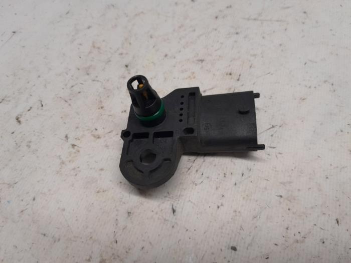 Begagnade MAP-sensor (insugsrör) Opel Astra J (PC6/PD6/PE6/PF6) 1.6 Turbo 16V Pris € 26,25 Marginaltabell erbjuds av Reclycar De Boer BV