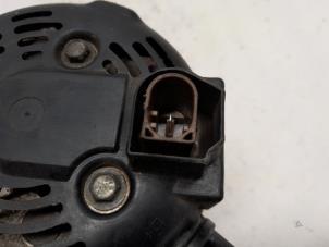 Dynamo van een Ford Focus 3 1.0 Ti-VCT EcoBoost 12V 100 2012