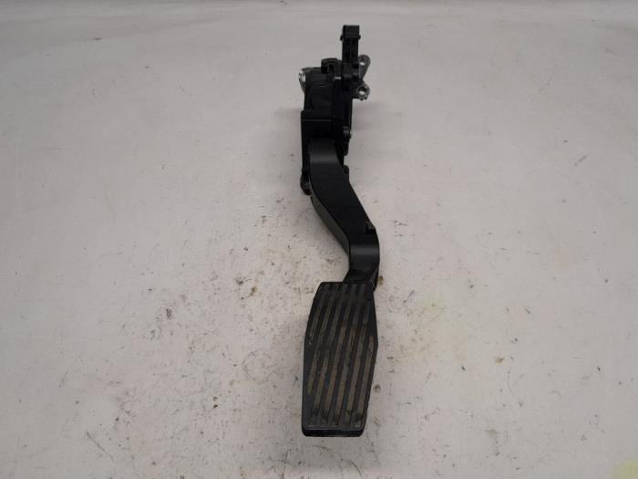 Begagnade Gaspedalsensor Fiat Tipo (356W/357W) Pris € 52,50 Marginaltabell erbjuds av Reclycar De Boer BV