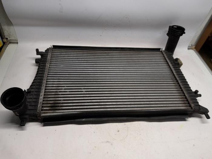 Usados Intercooler Seat Altea (5P1) 2.0 TDI DPF Precio € 43,05 Norma de margen ofrecido por Reclycar De Boer BV