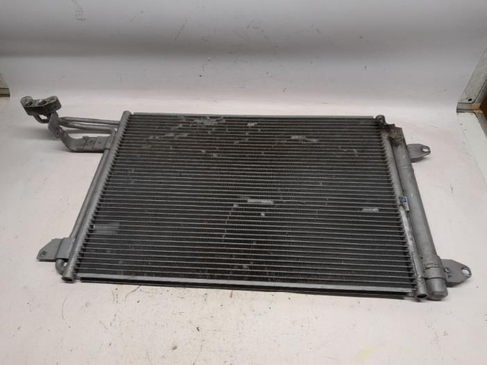 Usagé Radiateur clim Seat Altea (5P1) 2.0 TDI DPF Prix € 36,75 Règlement à la marge proposé par Reclycar De Boer BV