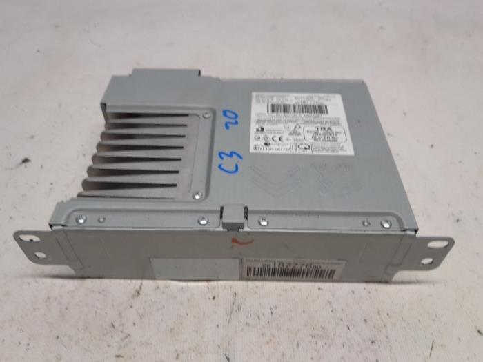 Begagnade Kontrollenhet, multimedia Citroen C3 (SX/SW) 1.2 Vti 12V PureTech Pris € 199,50 Marginaltabell erbjuds av Reclycar De Boer BV