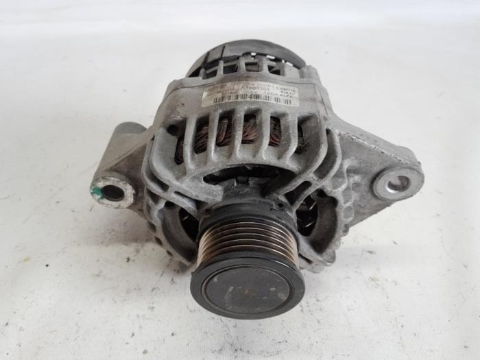 Usagé Dynamo Fiat Tipo (356H/357H) 1.6 D Multijet II 16V Prix € 78,75 Règlement à la marge proposé par Reclycar De Boer BV