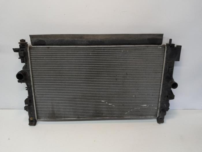Usagé Radiateur Opel Zafira Tourer (P12) 1.6 16V CNG ecoFLEX Turbo Prix € 42,00 Règlement à la marge proposé par Reclycar De Boer BV