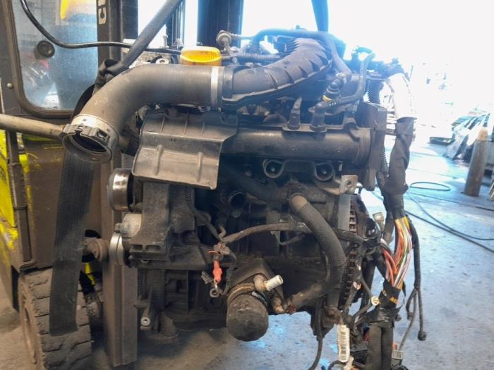 Used Engine Renault Megane III Grandtour (KZ) 1.4 16V TCe 130 Price € 1.470,00 Margin scheme offered by Reclycar De Boer BV