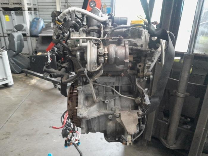 Motor van een Renault Clio IV Estate/Grandtour (7R) 0.9 Energy TCE 12V 2015