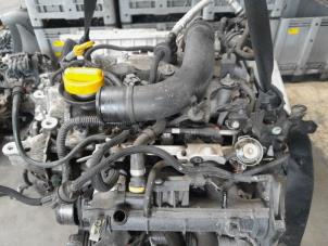 Motor van een Renault Clio IV Estate/Grandtour (7R) 0.9 Energy TCE 12V 2015