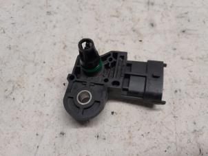 Map Sensor (Einlasskrümmer) van een Renault Clio IV (5R) 0.9 Energy TCE 90 12V 2016