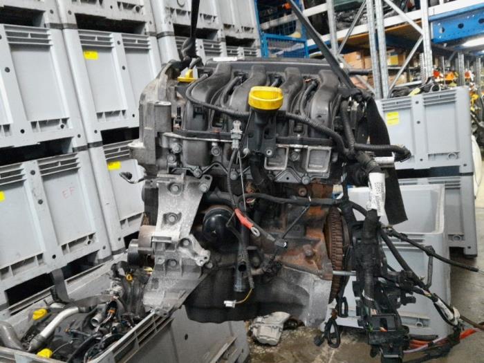Używane Silnik Renault Megane III Grandtour (KZ) 1.6 16V Cena € 630,00 Procedura marży oferowane przez Reclycar De Boer BV