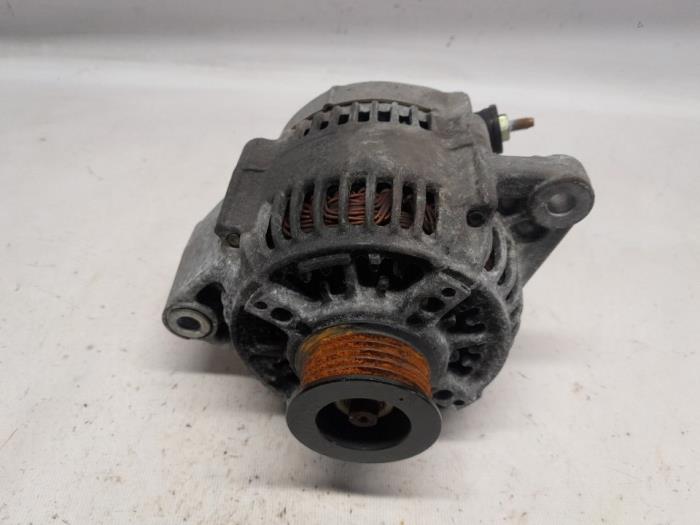 Begagnade Dynamo Rover 75 1.8 16V Classic Pris € 31,50 Marginaltabell erbjuds av Reclycar De Boer BV