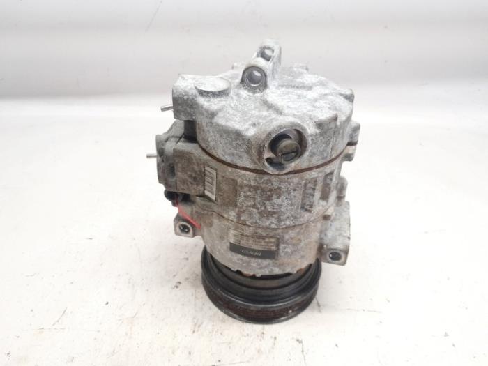 Usagé Pompe clim Rover 75 1.8 16V Classic Prix € 71,40 Règlement à la marge proposé par Reclycar De Boer BV