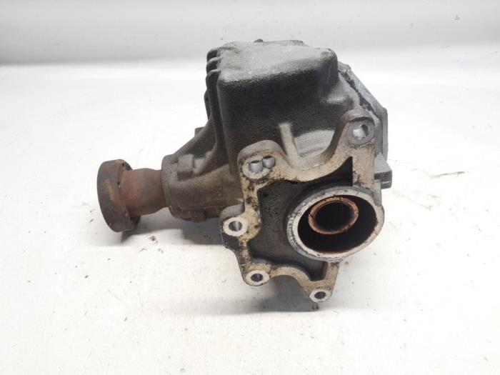 Transfer case housing