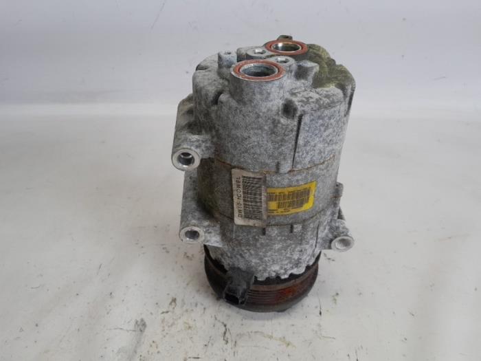 Usagé Pompe clim Ford S-Max (GBW) 2.0 TDCi 16V 140 Prix € 68,25 Règlement à la marge proposé par Reclycar De Boer BV