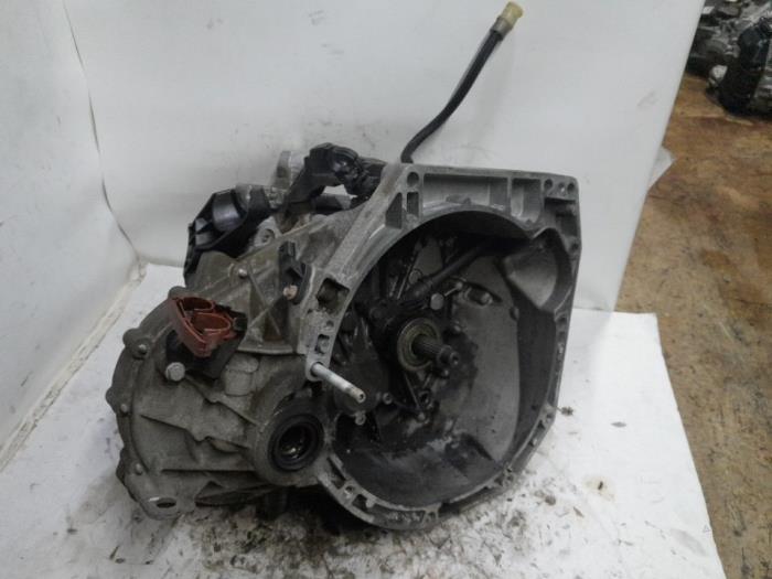 Gebrauchte Getriebe Renault Grand Scénic III (JZ) 1.4 16V TCe 130 Preis € 157,50 Margenregelung angeboten von Reclycar De Boer BV