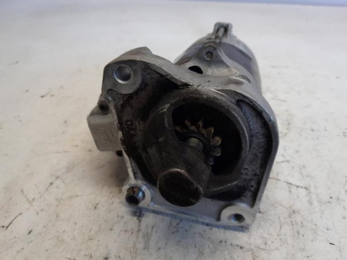 Used Starter Peugeot 208 II (UB/UH/UP) 1.2 Vti 12V PureTech 75 Price € 30,45 Margin scheme offered by Reclycar De Boer BV