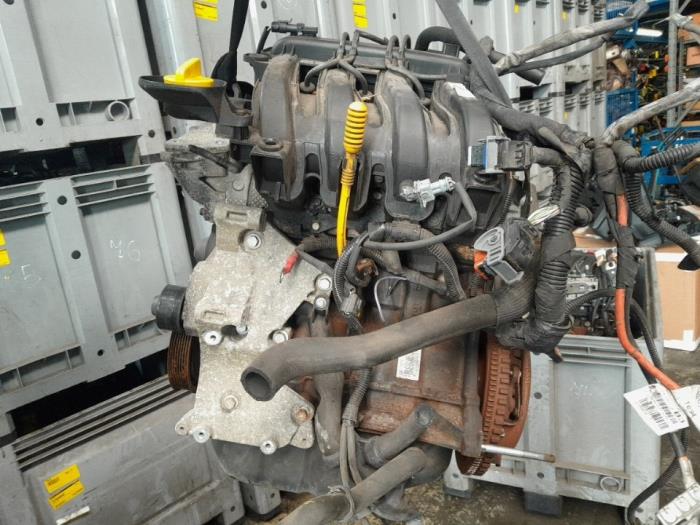 Usagé Moteur Renault Twingo II (CN) 1.2 16V Prix € 315,00 Règlement à la marge proposé par Reclycar De Boer BV