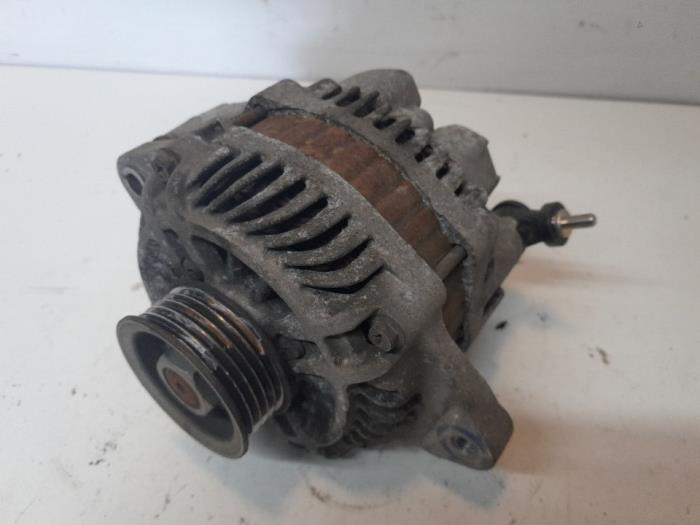 Begagnade Dynamo Opel Agila (B) 1.0 12V Pris € 31,50 Marginaltabell erbjuds av Reclycar De Boer BV