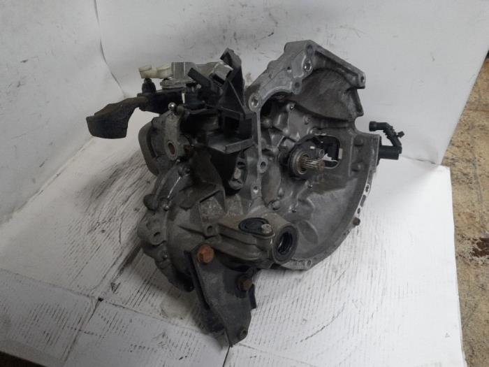 Gebrauchte Getriebe Citroen C3 (SC) 1.1 Preis € 210,00 Margenregelung angeboten von Reclycar De Boer BV