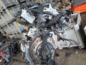 Engine from a Dacia Sandero III 1.0 TCe 100 12V ECO-G 2023