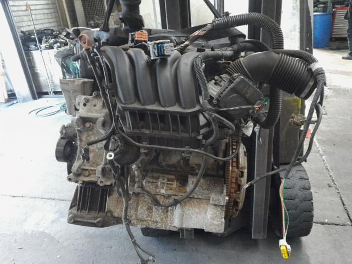 Usagé Moteur Citroen C4 Picasso (UD/UE/UF) 2.0 16V Autom. Prix € 315,00 Règlement à la marge proposé par Reclycar De Boer BV