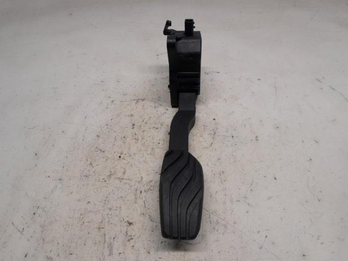 Begagnade Gaspedalsensor Renault Austral 1.2 Mild Hybrid Advanced 130 Pris € 52,50 Marginaltabell erbjuds av Reclycar De Boer BV