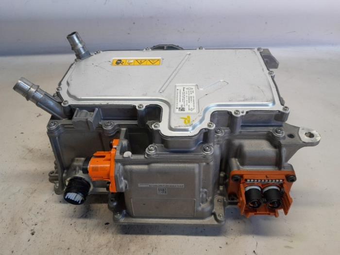 Używane DC/CD konwertor Renault Austral 1.2 Mild Hybrid Advanced 130 Cena € 1.424,85 Procedura marży oferowane przez Reclycar De Boer BV
