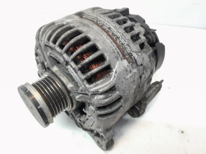 Gebrauchte Dynamo Seat Leon (1P1) 1.4 TSI 16V Preis € 28,35 Margenregelung angeboten von Reclycar De Boer BV