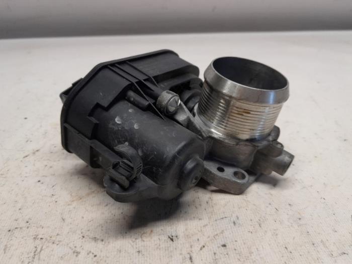 Usagé Boitier papillon Opel Corsa F (UB/UH/UP) 1.2 Turbo 12V 100 Prix € 44,10 Règlement à la marge proposé par Reclycar De Boer BV
