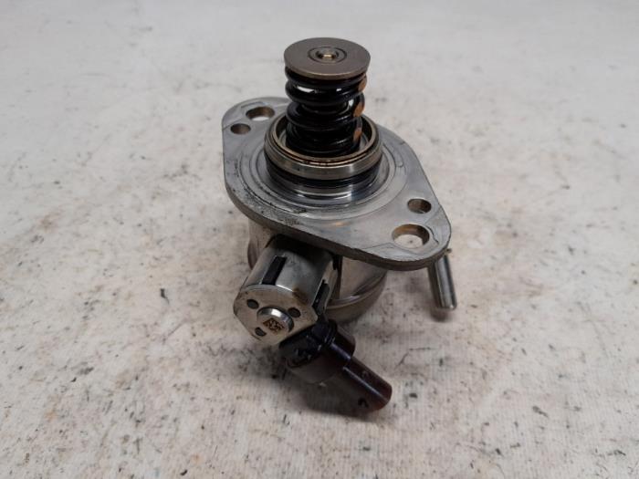 Begagnade Högtryckspump Opel Corsa F (UB/UH/UP) 1.2 Turbo 12V 100 Pris € 152,25 Marginaltabell erbjuds av Reclycar De Boer BV
