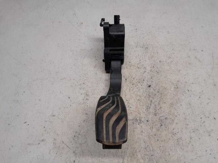 Begagnade Gaspedalsensor Dacia Sandero III 1.0 TCe 100 12V ECO-G Pris € 36,75 Marginaltabell erbjuds av Reclycar De Boer BV