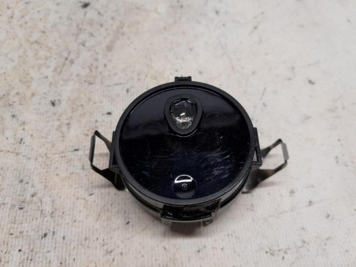Begagnade Regnsensor Nissan Qashqai Pris € 15,75 Marginaltabell erbjuds av Reclycar De Boer BV